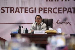 Mendagri Dorong Pemda Sultra Percepat Vaksinasi Covid-19