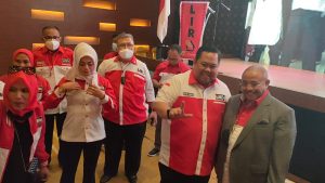 Anton Timbang saat mengikuti Munas LIRA di Batam