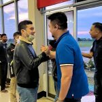 Ketua DPD KNPI Sultra, Alvin Akawijaya saat sambut Ketum DPP KNPI di Bandara Betoambari Kota Baubau
